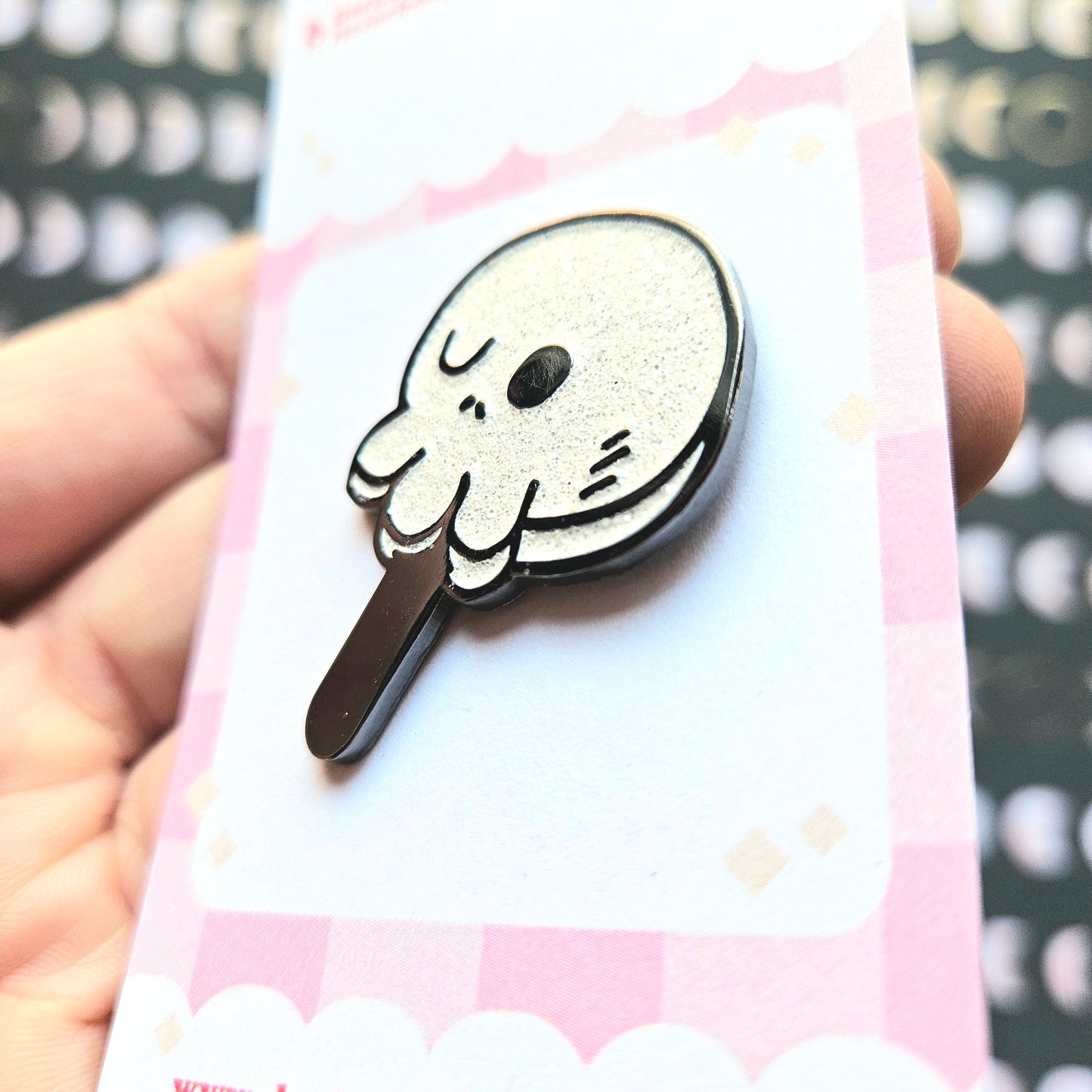 Glitter Enamel Pin Black Skull Popsicle. Hot Ghoul Summer. Horror Ice Cream Pin. Goth Girl Summer Pin. Sparkle Kawaii Skull Pin.